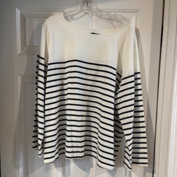 Ellos striped shirt- Black and soft white- 1X - Picture 1 of 2